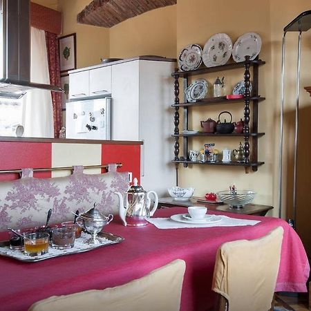 B&B La Torretta Di Via Tassis Bergamo Bagian luar foto